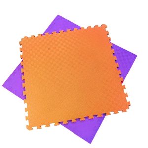 Tatami Puzzle Eva Pack 8 / 1 X 1 X 20mm (laranja-lilás)